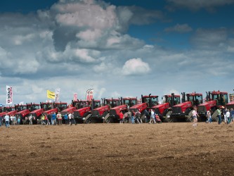 Quadtrac World record Caenby July 2012.