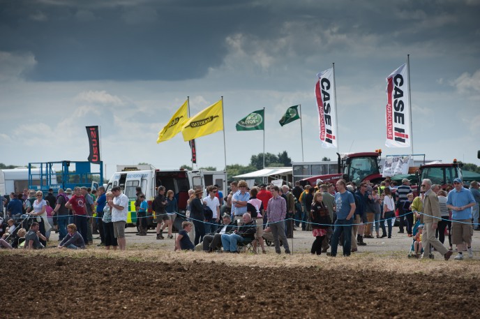 Quadtrac World record Caenby July 2012.